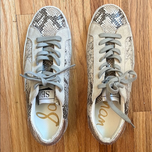 Sam Edelman Gray and White Snakeskin Sneakers - Picture 5 of 13